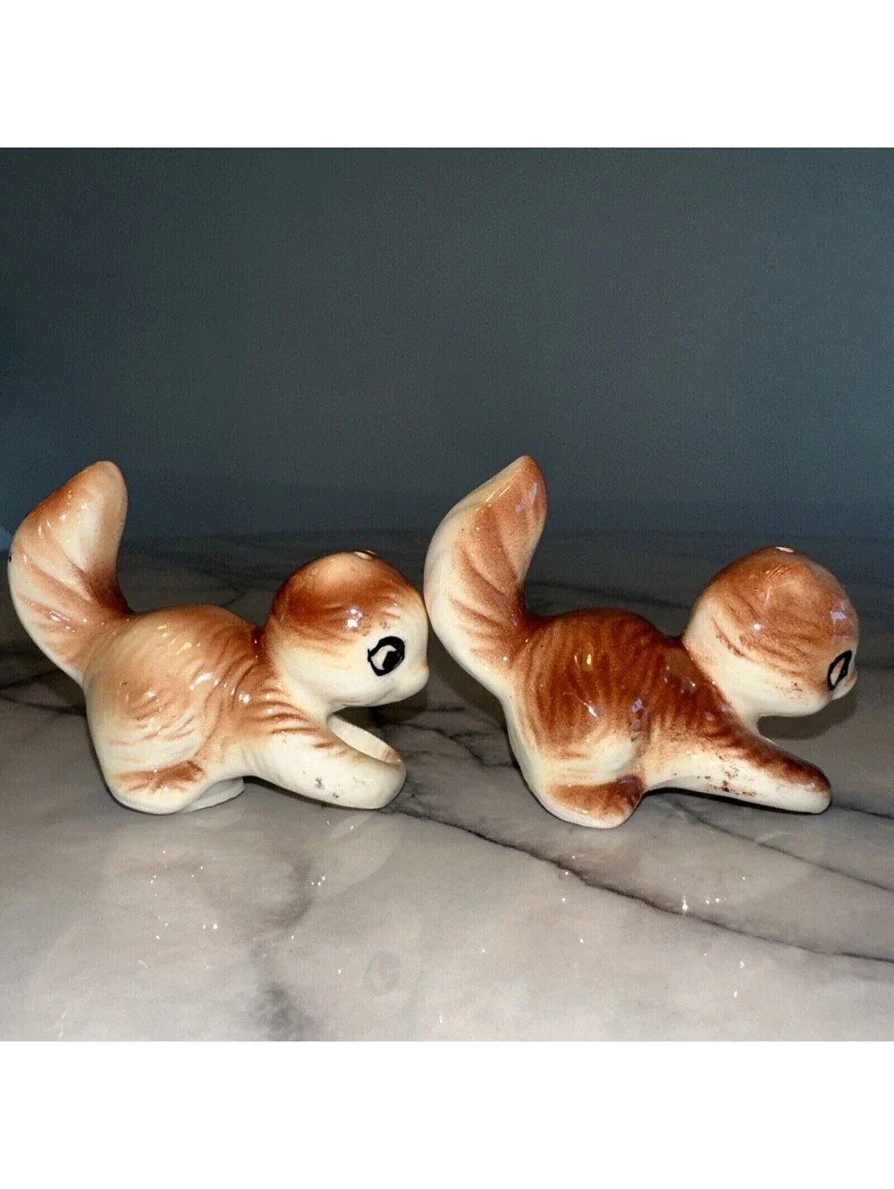 Squirrel Salt & Pepper Shakers 1' VINTAGE Ceramic Japan Set kitschY S&P